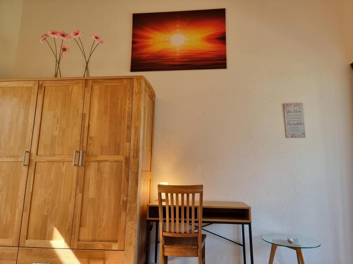 Seeparadiesli Am Schoenen Thunersee Därligen Kültér fotó